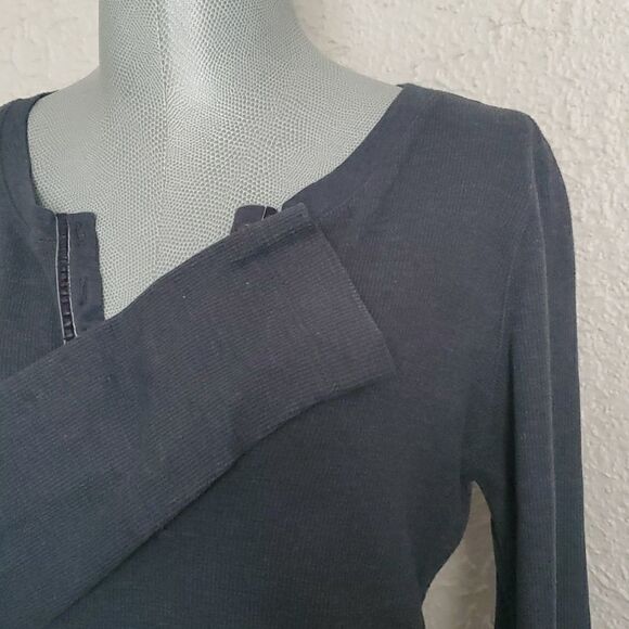 Eddie Bauer | Long Sleeve Henley Top - Picture 3 of 7